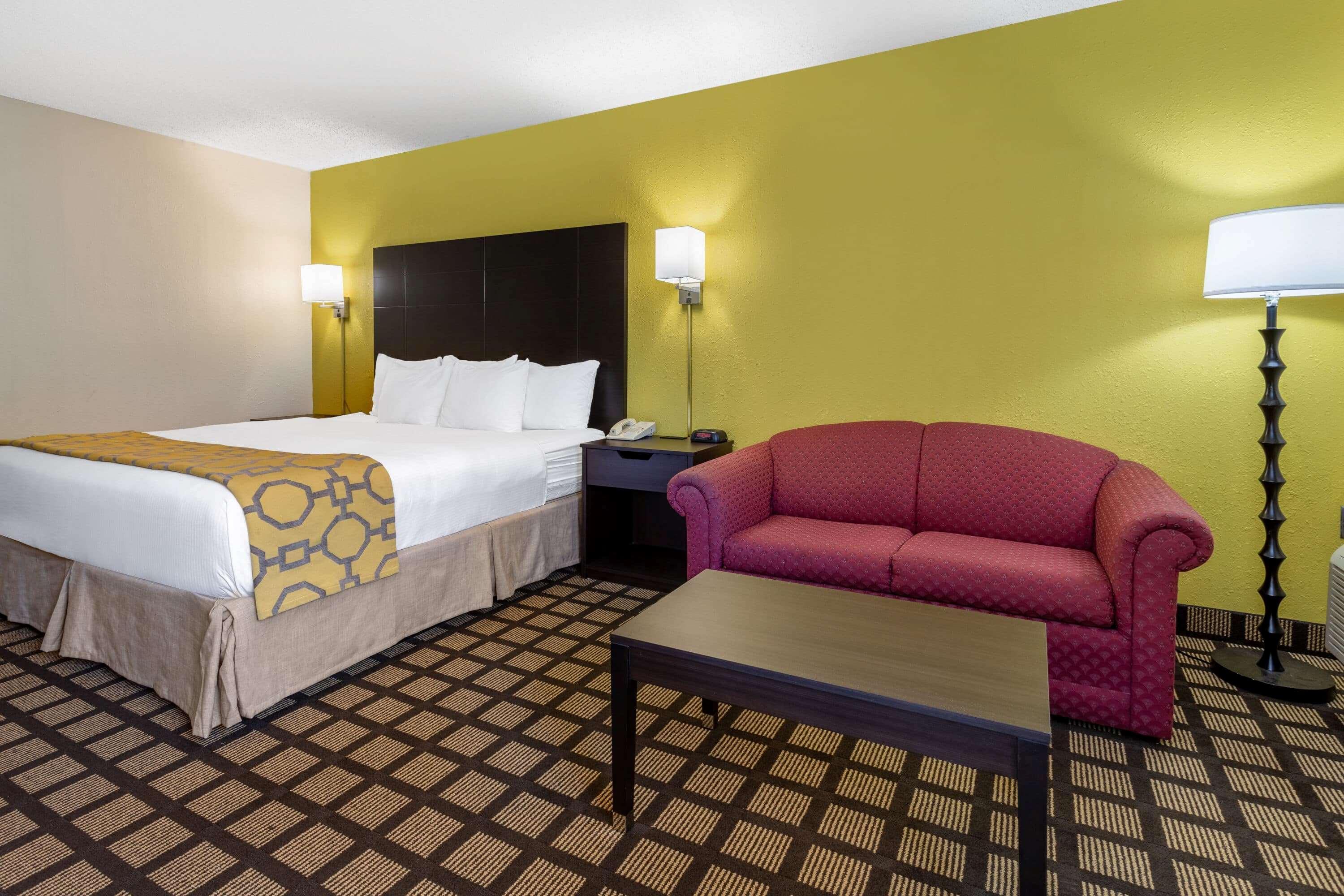 Baymont By Wyndham Queensbury/Lake George Екстериор снимка